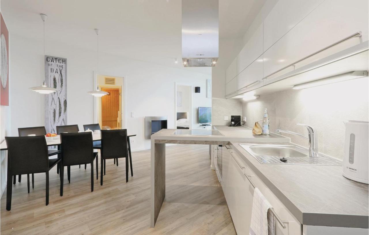 Nice Apartment In Luebeck Travemuende With Sauna מראה חיצוני תמונה