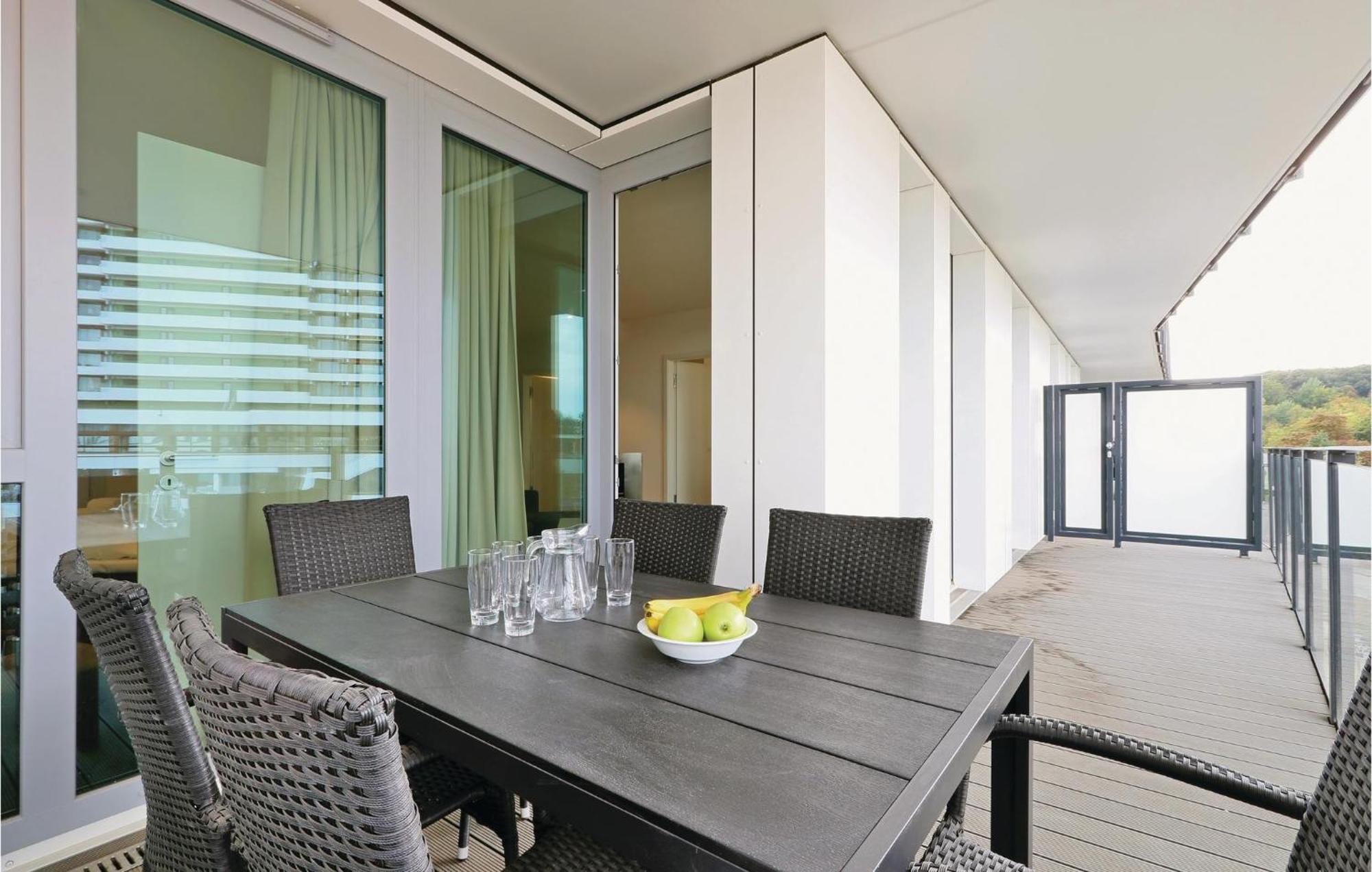 Nice Apartment In Luebeck Travemuende With Sauna מראה חיצוני תמונה